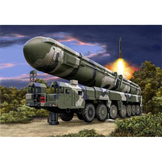 Revell 1:72 TOPOL SS-25 Sickle (03303)