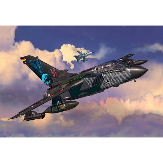 REVELL 1:32 Tornado ECR (04923)